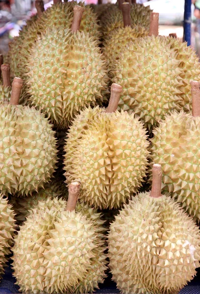 Durian di frutta locale in Thailandia . — Foto Stock