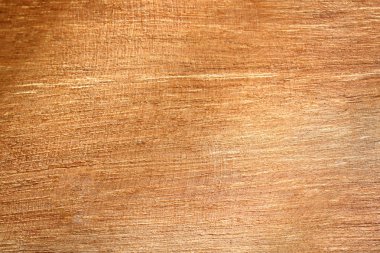 Ahşap duvar yüzeyine.