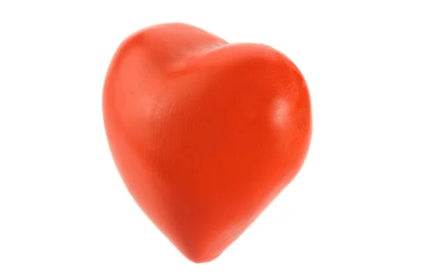 Κόκκινη καρδιά από πλαστελίνη σε λευκό φόντο — Φωτογραφία Αρχείου