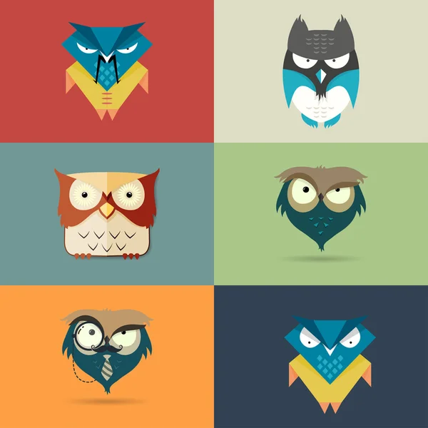 Set icônes de dessin animé stylisé mignon de hiboux — Image vectorielle