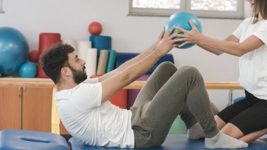 Pilates topuyla çekirdek güçlendirme egzersizleri