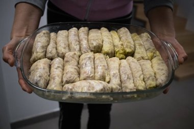 Sarma, lahana dolması rulo.