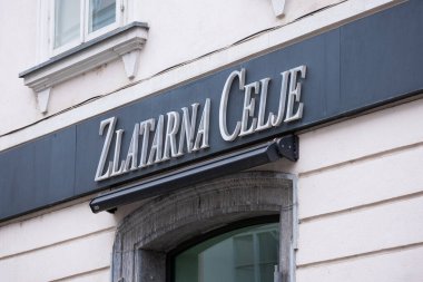 Zlatarna Celje logosu inşa ediliyor