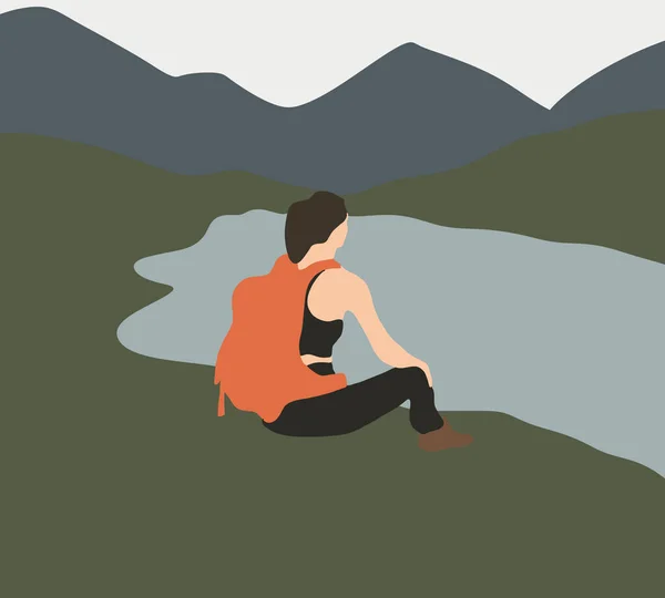 Γυναίκα Σακίδιο Κάθεται Στην Κορυφή Του Βουνού Απολαμβάνοντας Και Χαλαρώνοντας — Φωτογραφία Αρχείου