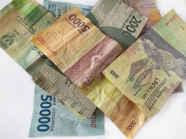 Närbild Indonesiska Sedlar Idr Sedlar Indonesisk Valuta Vit Bakgrund — Stockfoto