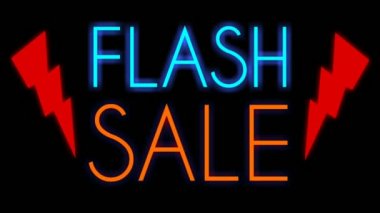 Flaş satışı neon tabela animasyon floresan ışık parlayan afiş siyah arka plan. Metin Flash satışı, gece ışıklı tabelaların orada flaş satış. En iyi neon ışıklı 4K video.