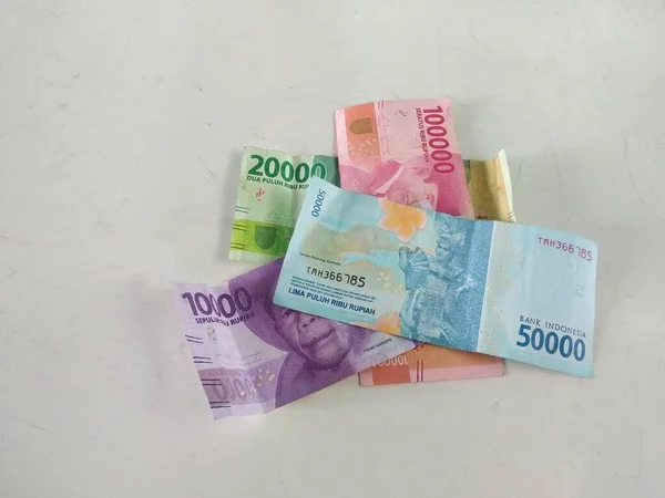 Papper Pengar Indonesiska Sedel Idr Rupiah Isolerad Vit Bakgrund — Stockfoto