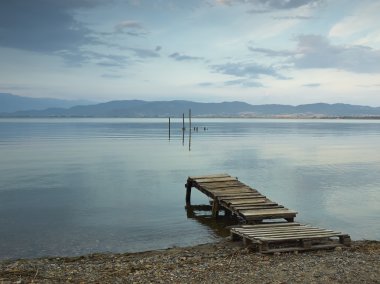 eski ahşap dock