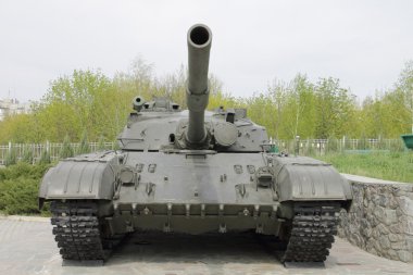 bir Rus tankı parkıdır..