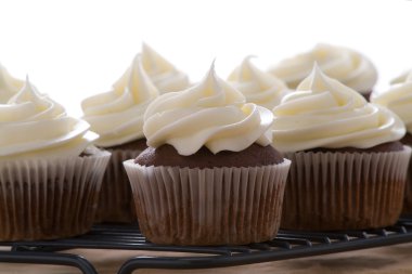 krem peynir frosting ile gurme çikolata cupcakes