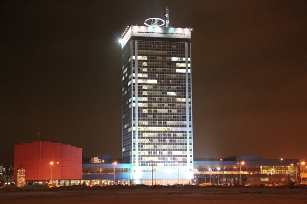 Головной офис АвтоВАЗа российского автопроизводителя
