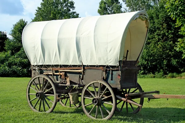 Overdekte wagen — Stockfoto