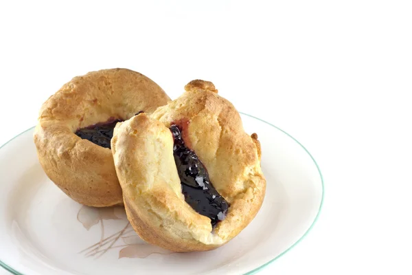 Homemade Popovers With Black Raspberry Jelly — Stock Photo, Image