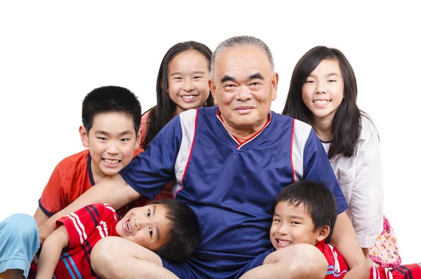 Feliz abuelo y nietos — Foto de Stock