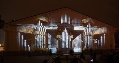 ışık çemberi. Moskova Festivali