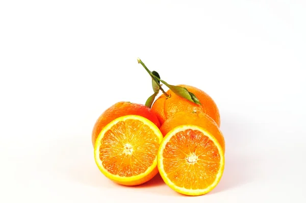 Drie oranje en een gehalveerde 3 — Stockfoto