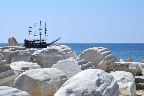 pirate ship in front side