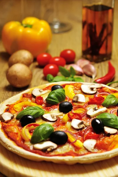 Vejetaryen pizza bazı maddeler ile