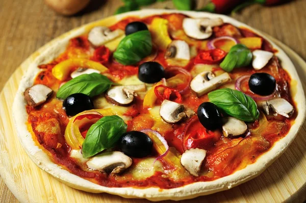Pizza vegetaria — Stock Photo, Image