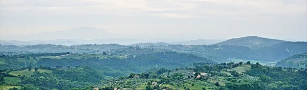 Dağ vadisi