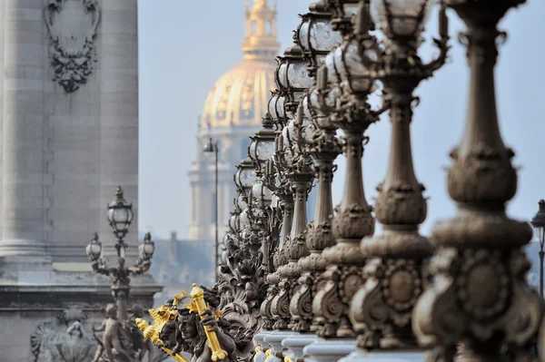 Decoración en el puente — Foto de Stock