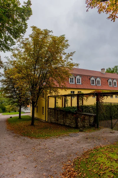 Paseo Otoño Por Clásica Ciudad Weimar Hermoso Parque Ilm Turingia —  Fotos de Stock