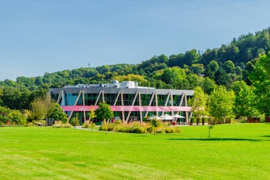 Schmalkalden 'in güzel, yarı keresteli kasabasında bir gün, her yönüyle, Thüringen.