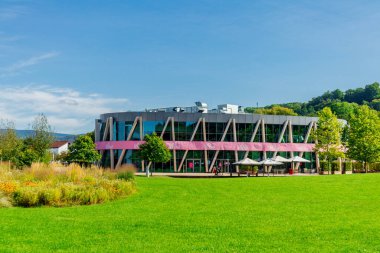 Schmalkalden 'in güzel, yarı keresteli kasabasında bir gün, her yönüyle, Thüringen.