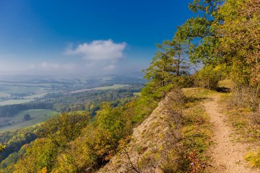 Eisenach yakınlarındaki muhteşem Hrsel Dağları boyunca sonbahar keşif turu - Thüringen