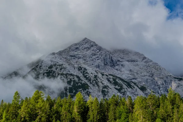 Wakacyjne Uczucie Wokół Pięknej Doliny Leutasch Tyrolu — Zdjęcie stockowe