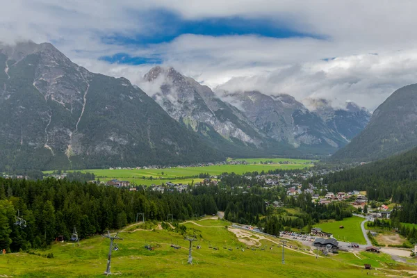 Férias Sentindo Torno Belo Vale Leutasch Tirol — Fotografia de Stock