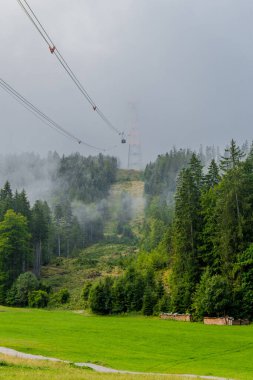 Bavyera Alpleri 'ndeki güzel Eibsee' ye yaz keşfi turu - Almanya