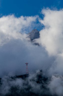Bavyera Alpleri 'ndeki güzel Eibsee' ye yaz keşfi turu - Almanya