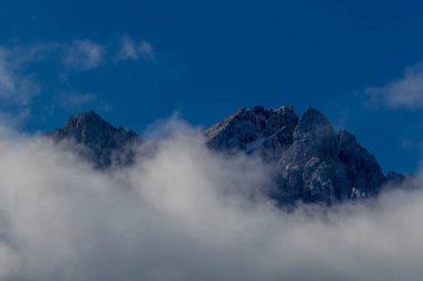 Bavyera Alpleri 'ndeki güzel Eibsee' ye yaz keşfi turu - Almanya