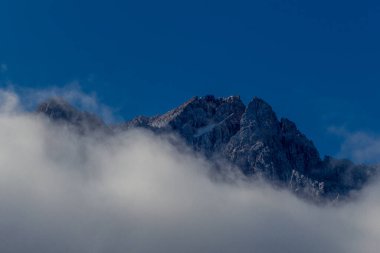 Bavyera Alpleri 'ndeki güzel Eibsee' ye yaz keşfi turu - Almanya
