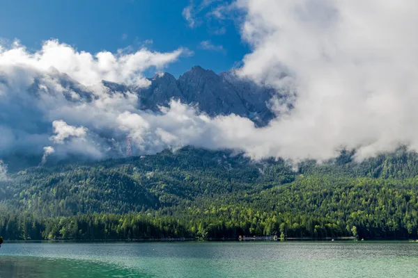 Excursão Descoberta Verão Para Belo Eibsee Nos Alpes Baviera Alemanha — Fotografia de Stock
