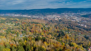Suhl-Thuringia yakınlarındaki Domberg 'de güzel bir sonbahar keşfi turu.