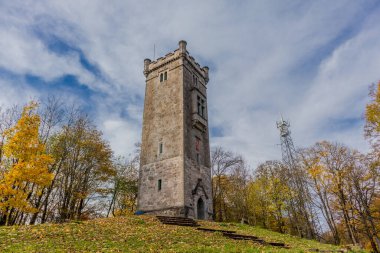 Suhl-Thuringia yakınlarındaki Domberg 'de güzel bir sonbahar keşfi turu.