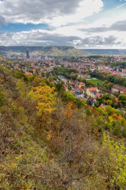 Jena-Thuringia 'daki Saale Horizontale boyunca rahat sonbahar yürüyüşü