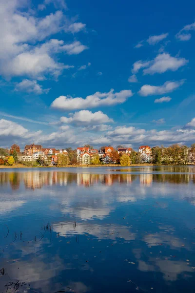 Jesienna Wycieczka Jeziorze Burgsee Pięknym Bad Salzungen Turyngia — Zdjęcie stockowe