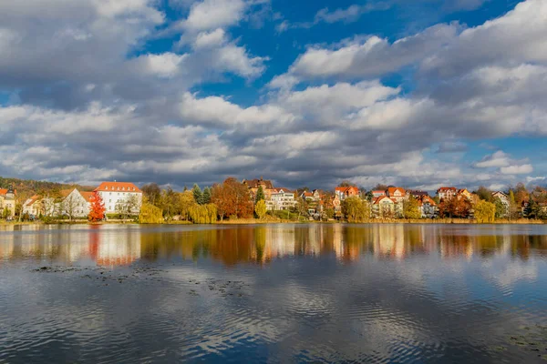 Jesienna Wycieczka Jeziorze Burgsee Pięknym Bad Salzungen Turyngia — Zdjęcie stockowe