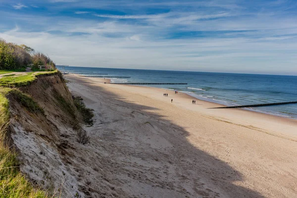 Bela Caminhada Praia Longo Passeio Marítimo Trzesacz Polônia — Fotografia de Stock