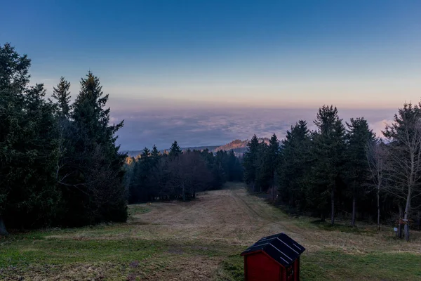 インセルスベルクのテューリンゲンの森の最高点の美しい夕日 テューリンゲン自由州 ドイツ — ストック写真