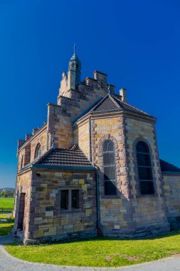 Klberfeld 'deki kilisenin güzel binasını ziyaret edin Hrselberge - Thüringen