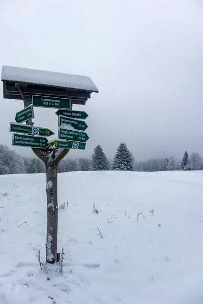 Passeio Descoberta Inverno Pela Floresta Turíngia Perto Steinbach Hallenberg Turíngia — Fotografia de Stock