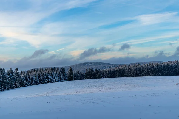 Pierwszy Spacer Zimowy Wzdłuż Rennsteig Najpiękniejszym Zachodzie Słońca Niemcy — Zdjęcie stockowe