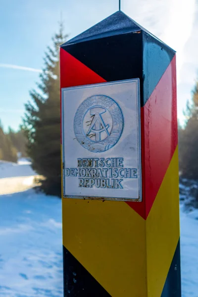 Drodze Pięknym Zimowym Krajobrazie Przez Piękne Góry Harz Brocken Saksonia — Zdjęcie stockowe