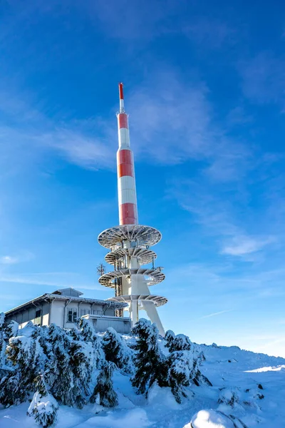 Estrada Bela Paisagem Inverno Através Das Belas Montanhas Harz Brocken — Fotografia de Stock