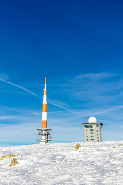 Estrada Bela Paisagem Inverno Através Das Belas Montanhas Harz Brocken — Fotografia de Stock