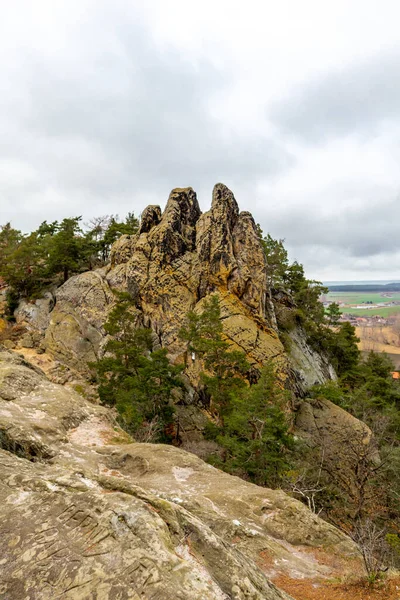 Gyönyörű Harz Hegység Felfedezése Egy Hideg Téli Napon Teufelsmauer Mentén — Stock Fotó